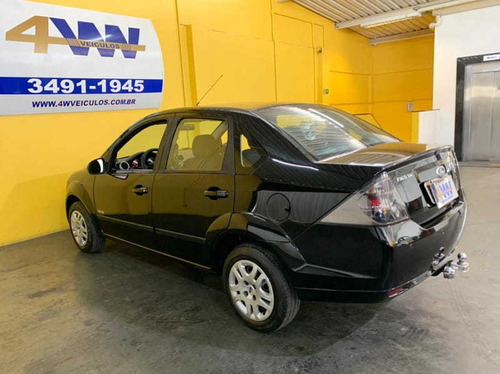Ford Fiesta 1.6 8v Flex 4p Manual