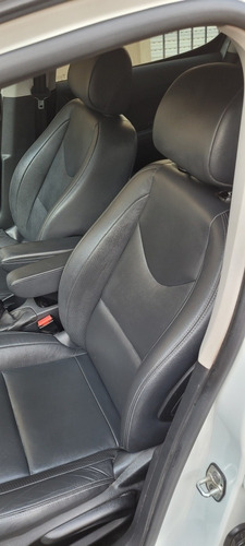 Imagen 13 de 21 de Peugeot 308 2017 1.6 Feline Thp 163cv