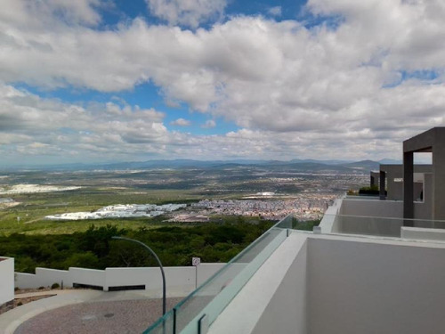 Imagen 5 de 26 de Magnifica Casa En Venta De Zibata, High Gardens By, Devarana, Fracc. Acantha