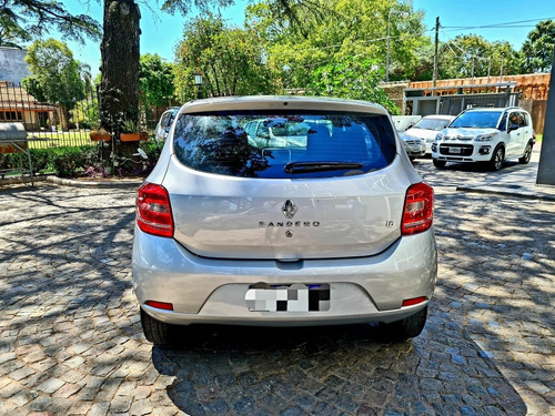 Renault Sandero Authentique 1.6 5ptas 2017 54.000km T/usado
