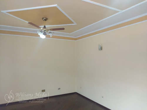 Imagem 9 de 15 de Casa Assobradada No Jardim Santa Cecilia Com 3 Dormitórios Sendo 1 Suíte E 5 Vagas Cobertas Por Apenas R$ 650.000 Mil Reais. - Guarulhos - 20480