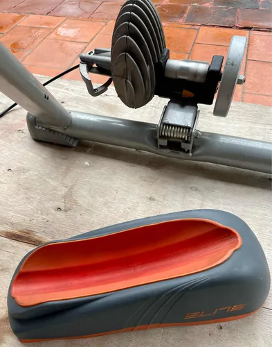 Rodillo Entrenador Ciclismo Elite Travel Hydroforce (Usado)