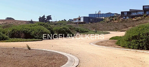 Excelente Terreno Con Anteproyecto De Arquitectura
