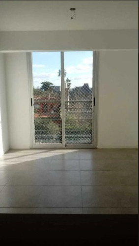 Imagen 4 de 10 de Departamento 2 Ambientes C/cochera- Ituzaingo Centro
