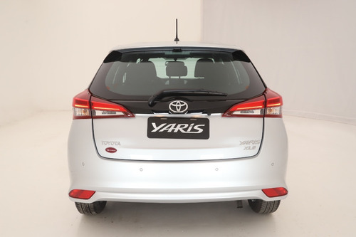Imagen 2 de 17 de Toyota Yaris Xls 6m/t 5p $ 8.760.000 L2