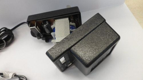 Fuente (tapa Rota) Multiple 3 A 12v +/- 300ma E3531