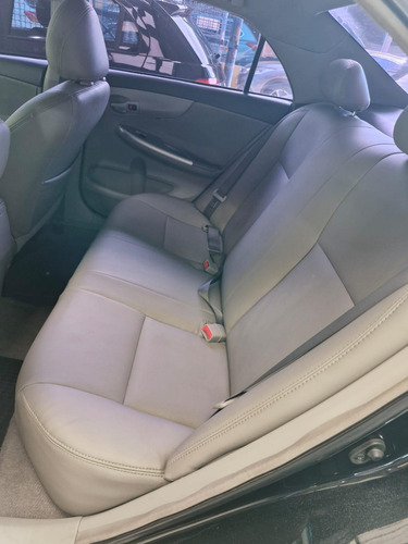 Toyota Corolla Corolla Sedan GLi 1.8 16V (flex) (aut)