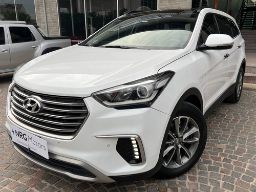 Imagen 1 de 14 de Hyundai Grand Santa Fe 3.3 V6 7p Gls At6 2019