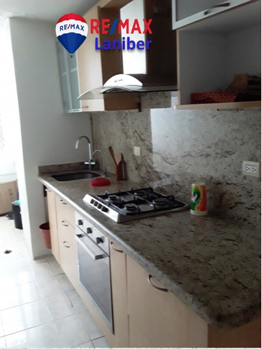 Imagen 2 de 5 de Apartamento En Sector Villa Africana C.r Vista Hermosa