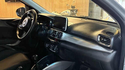 Fiat Argo 1.8 Precision