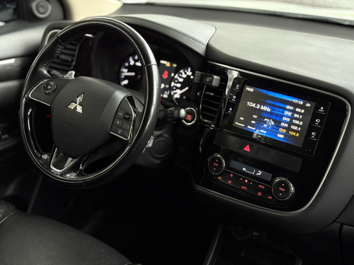 Mitsubishi Outlander 2.2 4wd 5p