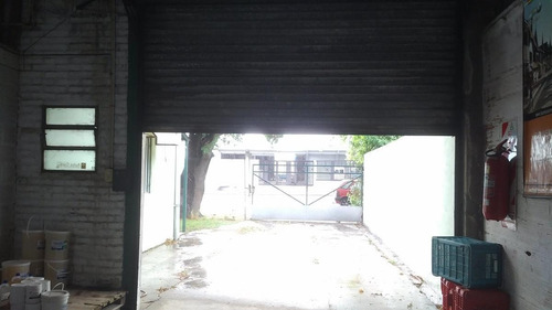 Imagen 4 de 18 de Galpón Importante Sobre Lote 20x60 - Av. 520 E165 Y 166 - La Plata