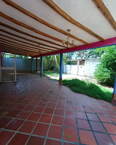 Casa En Venta ,sector Caobos- Paraguachi