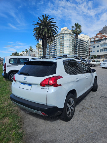 Peugeot 2008 1.6 Feline 5p Aut