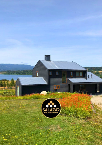 Casa En Venta En Panguipulli, Condominio Parque Obenque