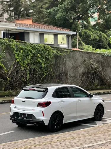 Chevrolet Onix 1.0T Rs Mt