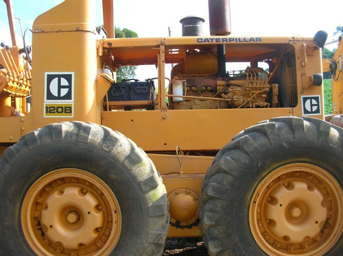 Motoniveladora Cat 120b 1986