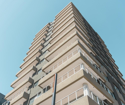 Imagen 2 de 26 de Departamento - Lanús Oeste