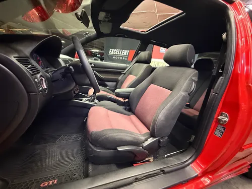 Volkswagen Golf GTI 2.0 L Mt