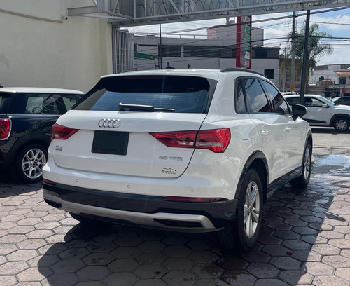 Audi Q3 Dynamic 1.4T S Tronic