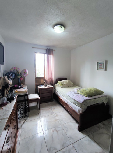 Imagen 15 de 17 de Bello Apartamento En Los Nuevos Teques