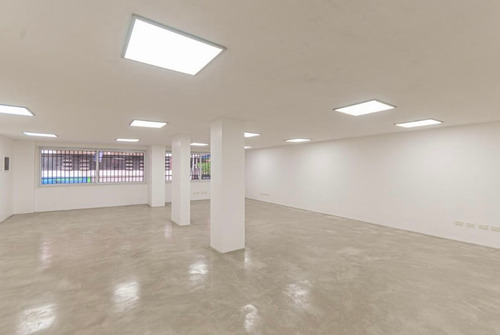 Imagen 21 de 25 de Venta, Oficina De 532 M,recoleta