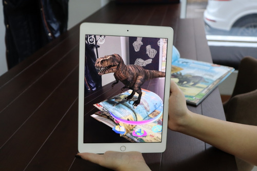 Imagen 5 de 8 de Enciclopedia De Los Dinosaurios En 4d (realidad Aumentada)