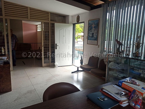 Imagen 11 de 18 de Casa En Venta En Prados Del Este