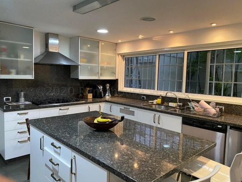 Imagen 6 de 13 de Casa En Venta En Caurimare 22-443 Caro Fermoso 0424 2083128