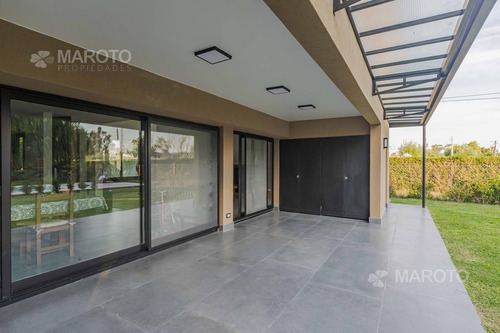 Imagen 14 de 30 de Casa En Venta En Barrio Fincas De Maschwitz - Cinco Dormitorios - Maroto Propiedades