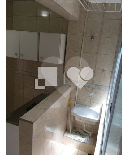 Apartamento 2 Dormitórios, 2º Andar, Baixo Custo De Condomínio. - 28-im415074