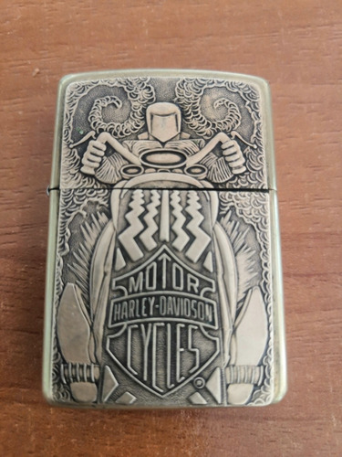 Encendedor  Zippo Antiguo De Latón Harley Davidson. 