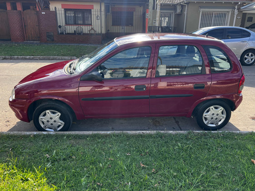 Chevrolet Corsa 1.6 Gl Aa Dh
