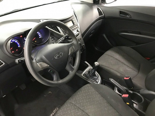 Imagem 15 de 15 de Hyundai Hb20 Comfort Plus 1.0 - Flex Mec.