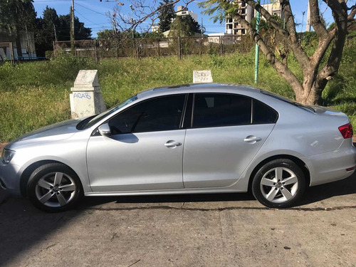 Volkswagen Vento 2.5 Luxury 170cv 2012