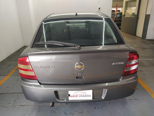 Chevrolet Astra Gl 2.0 2010 Blanco Iqy