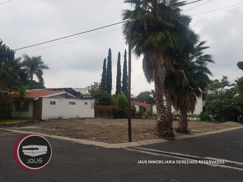 Imagen 2 de 3 de Venta De Excelente Terreno En Lomas De Cocoyoc.
