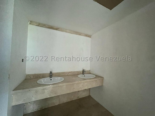 Apartamento En Venta Lomas De Las Mercede Mls #23-26931