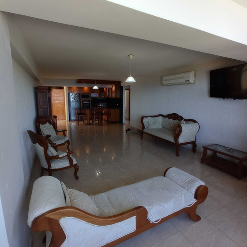 Hermoso Apartamento En La Llanada Con Vista Al Mar Y Espacios Únicos, Inversión Segura