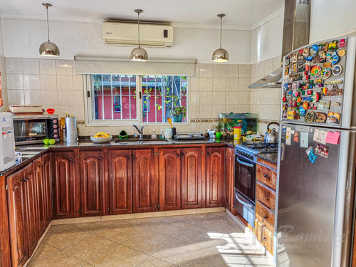Casa Quinta 4 Amb En Venta - Francisco Alvarez, Moreno