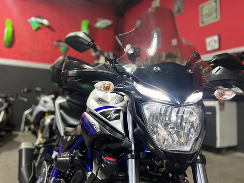 Imagen 9 de 16 de Yamaha Mt 03