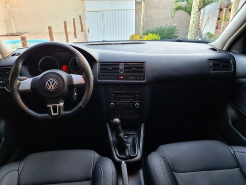 Imagem 3 de 8 de Volkswagen Golf