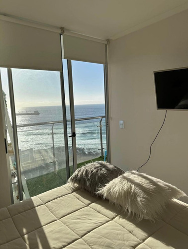 Arriendo Dpto Frente Al Mar