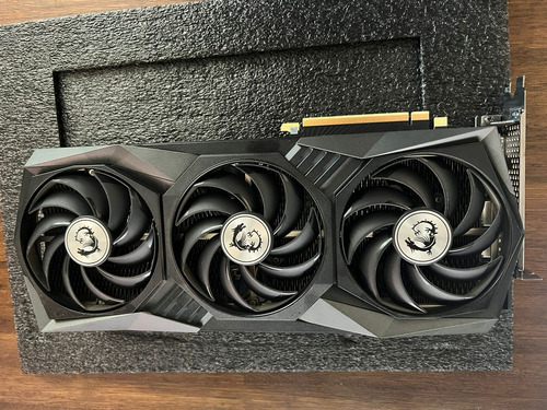 Placa De Video Nvidia Msi Gaming X Trio Geforce Rtx 3090 (Usado)