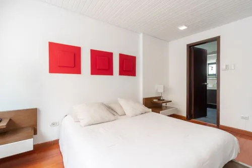 Apartamento En Arriendo/venta En Chicó Navarra. Cod A22231