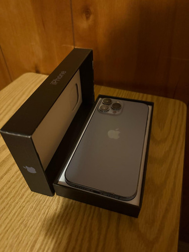 Apple iPhone 13 Pro Max (128 Gb) - Azul Sierra (Usado)