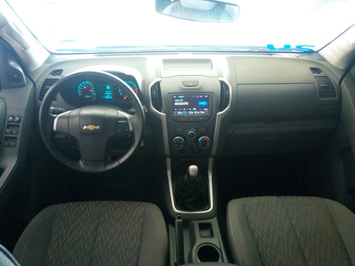 Gm S10 Advantage Cabine Dupla 2.4 Flex 2016 Muito Nova Cinza