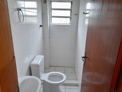 Imagem 16 de 17 de Sobreposta Alta Com 2 Dormitórios , Sala, Banheiro, Cozinha, Área De Serviço. Excelente Acabamento. - Hm3375