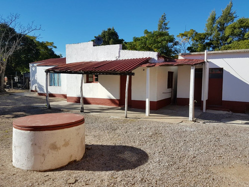 Imagen 2 de 14 de Casa En Venta En Puerto Conchillas. Gran Comodiad