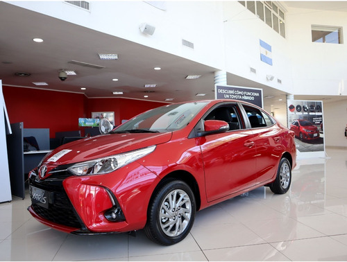 Imagen 4 de 15 de Yaris 4p Xls Pack 1.5 Cvt 2023 - Pronto A Llegar